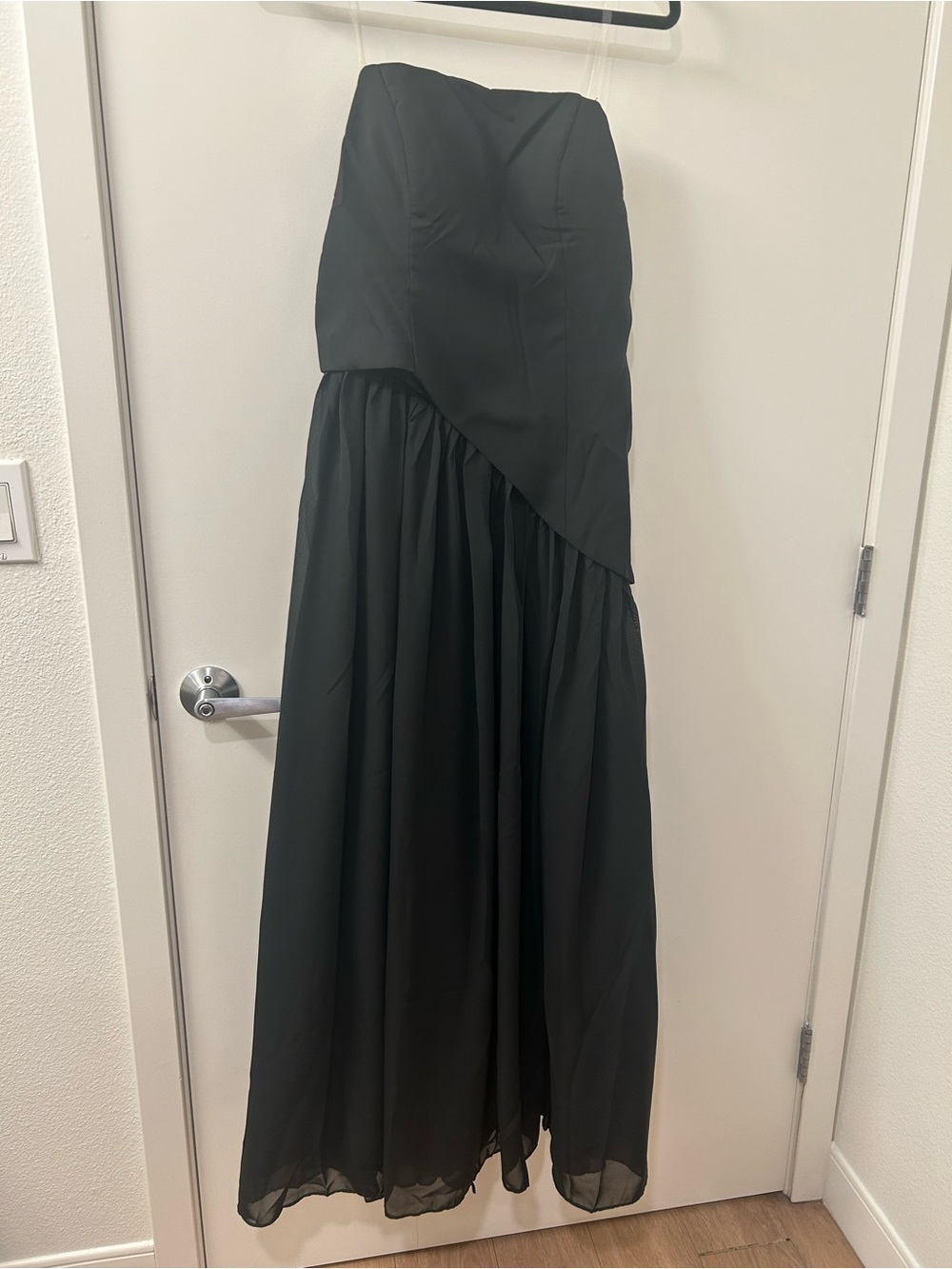 Zara Black One-Shoulder Evening Gown